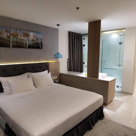 Oceanami Villas & Beach Club 3 Bedroom Villa Long Hai Buitenkant foto
